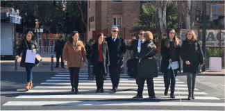 Murcia instala un sistema que activa el sonido en los semáforos con el móvil de personas invidentes