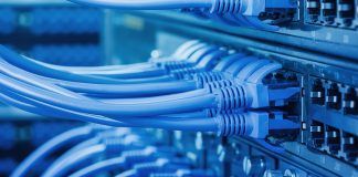 Sistema de cableado de categoría 6A (mejorada) apantallado para los puestos de trabajo y las tomas de usuario